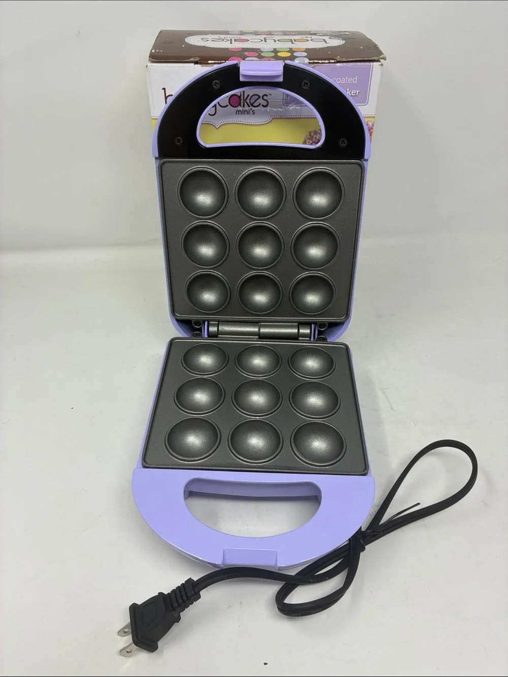 Baby Cakes Mini’s Lilac Cake Pop Maker - 9 Cavity Electric Baker (never used)